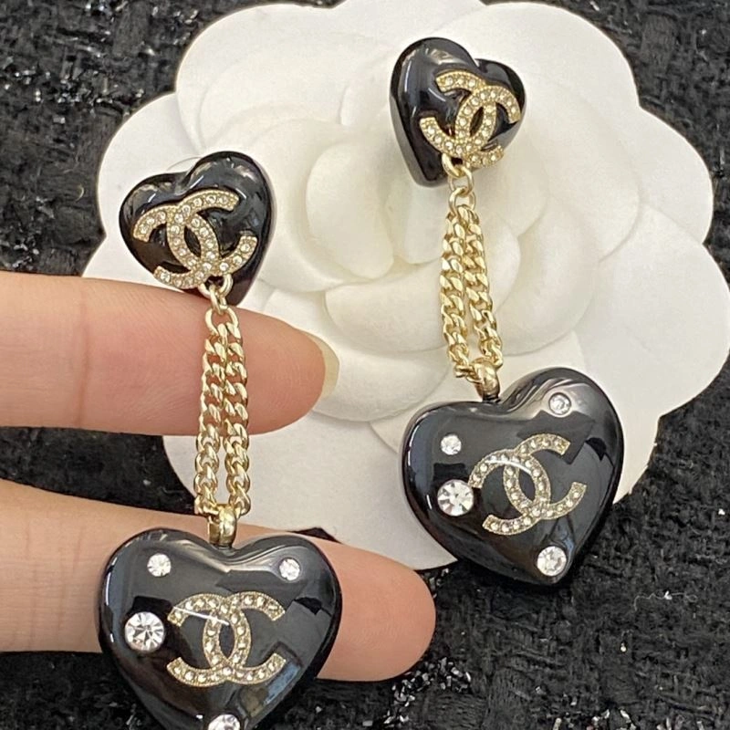 Chanel Earrings MoistureWicking 229682
