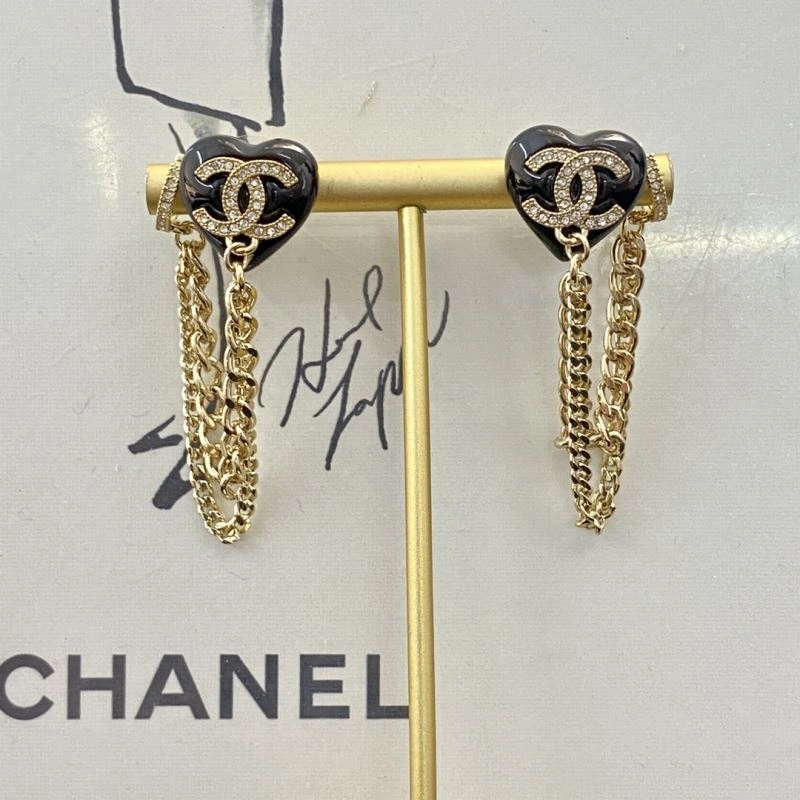 Chanel Earrings SmoothTexture 229714