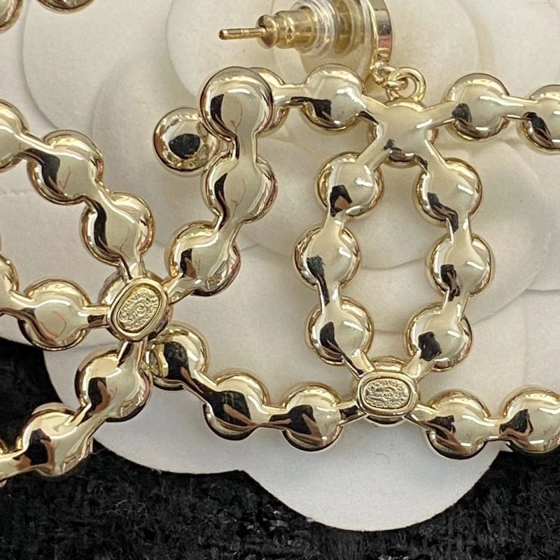Chanel Earrings Packable 229698