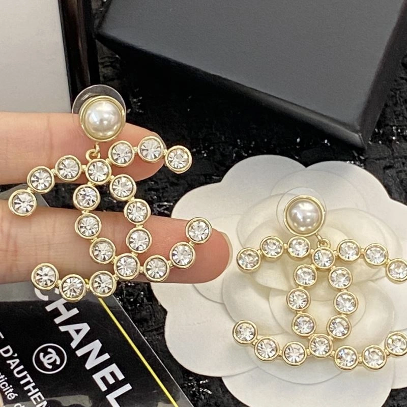 Chanel Earrings Packable 229698