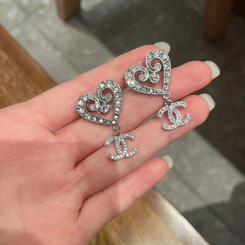 Chanel Earrings Resilient 229685