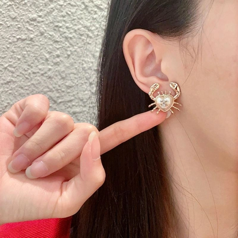 Breathable Chanel Earrings 229740