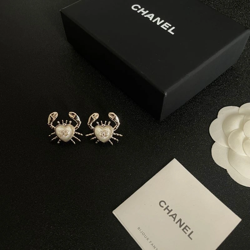 Breathable Chanel Earrings 229740