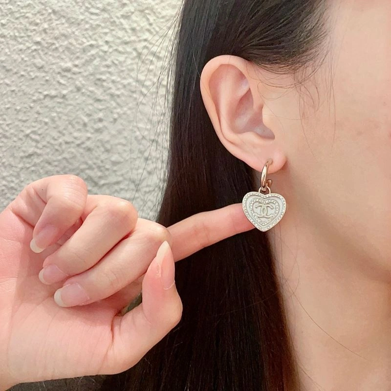 Chanel Earrings WaterResistant 229774
