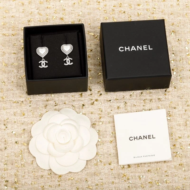 Chanel Earrings Unisex 229671