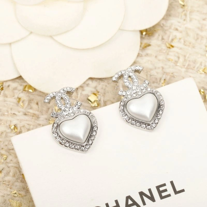 Chanel Earrings Breathable 229687