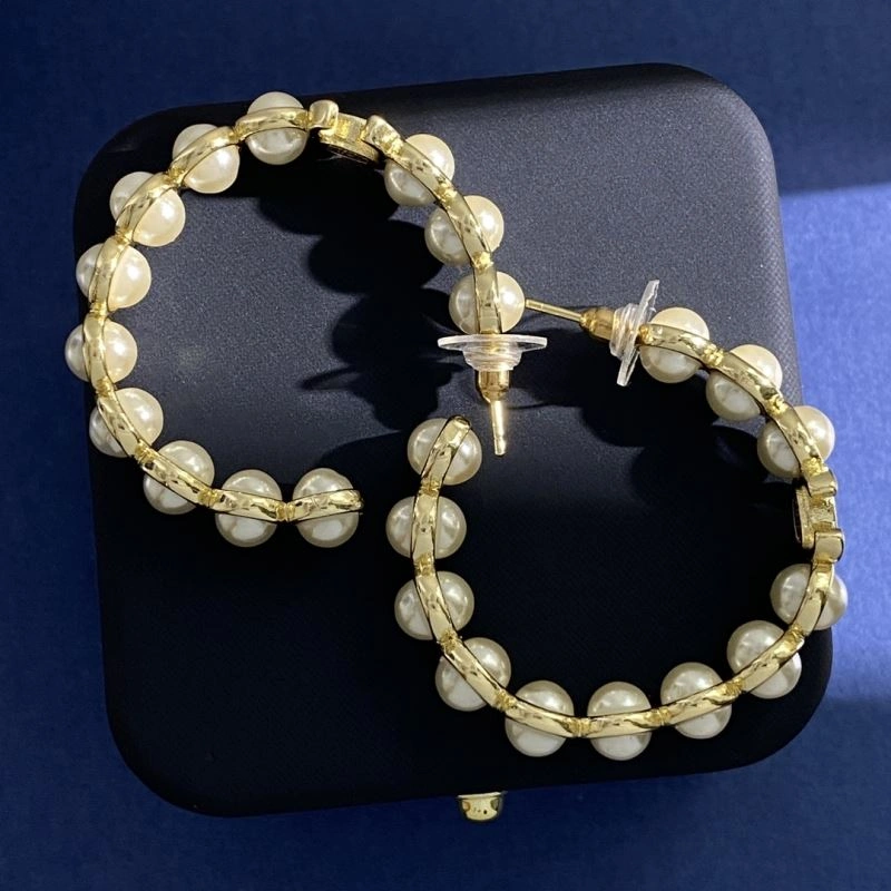 Chanel Earrings Flexible 229660