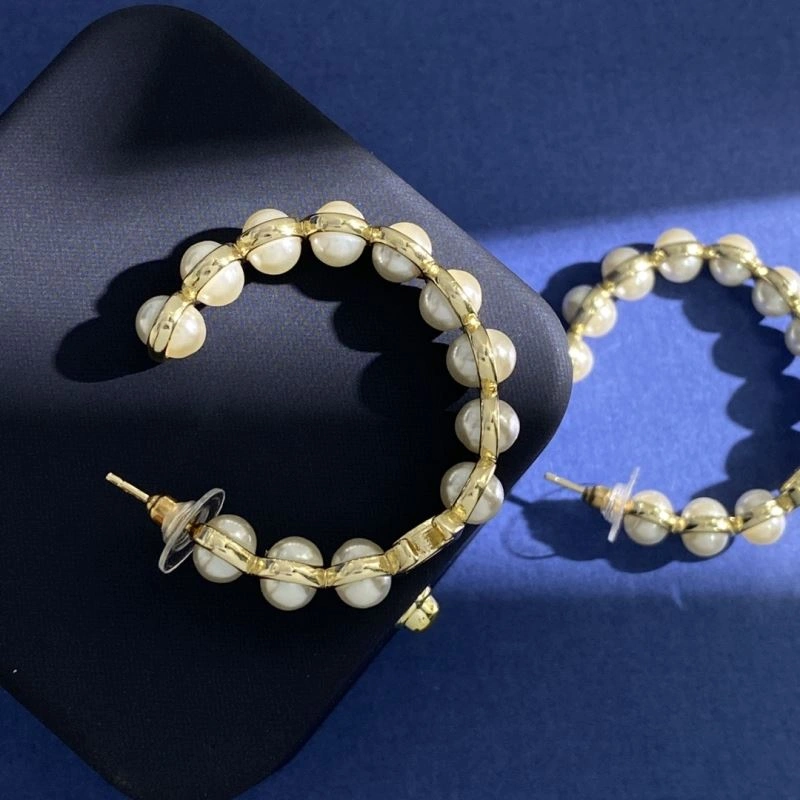 Chanel Earrings Flexible 229660