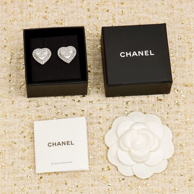 Chanel Earrings Neat 229661