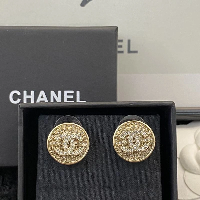 Chanel Earrings SmoothTexture 229666