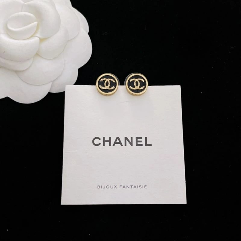 Chanel Earrings Comfortable 229646