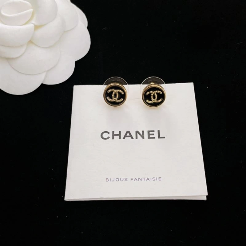 Chanel Earrings Comfortable 229646