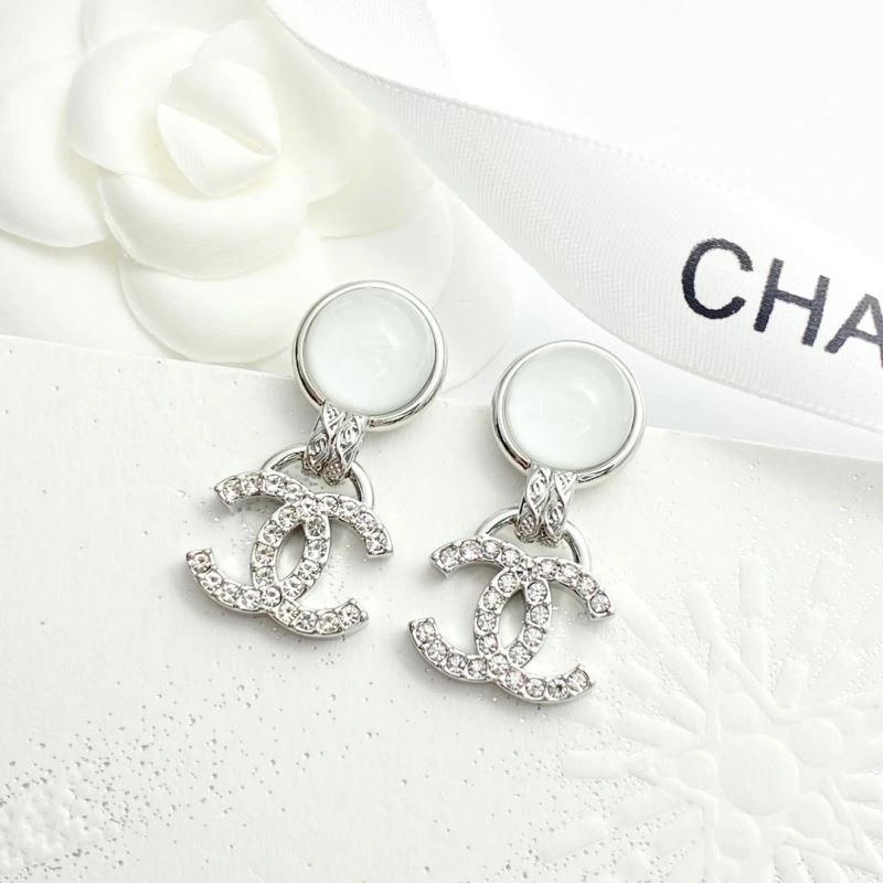Chanel Earrings StreetReady 229653