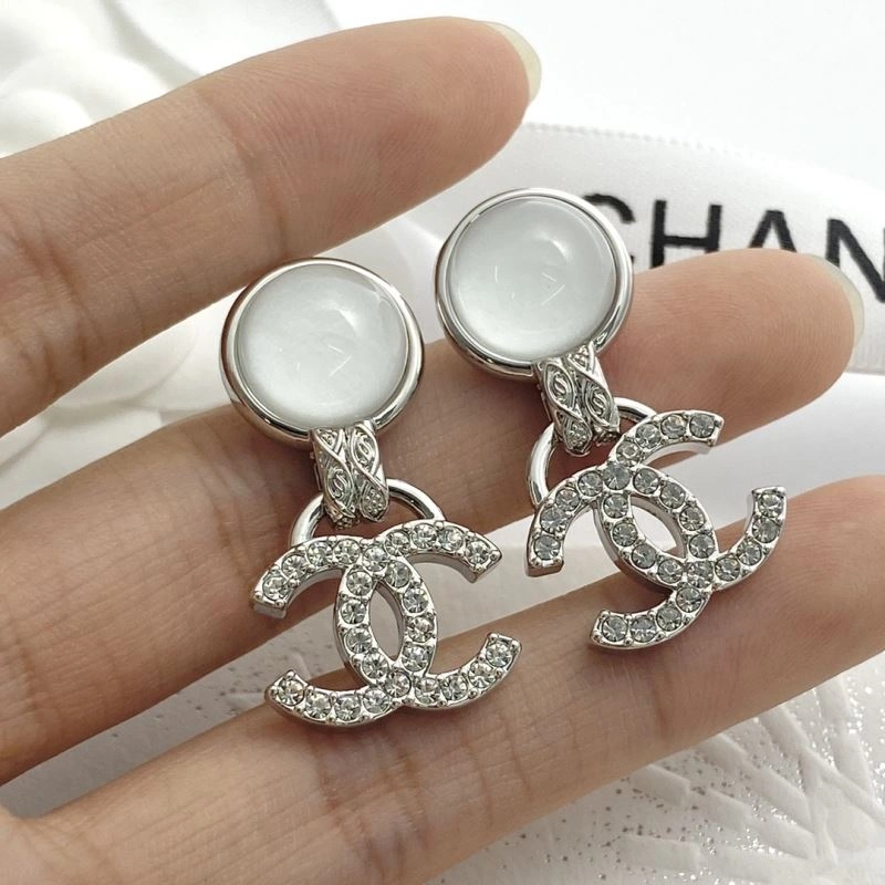 Chanel Earrings StreetReady 229653