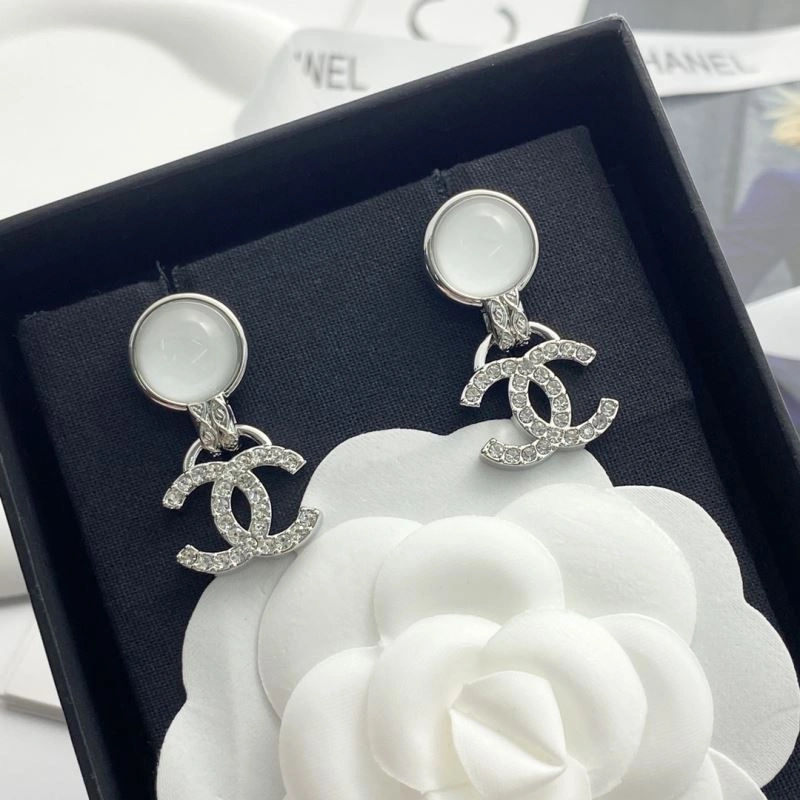Chanel Earrings StreetReady 229653
