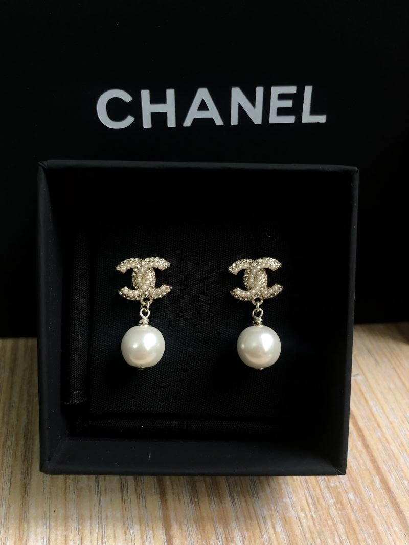 Attractive Chanel Earrings 229137