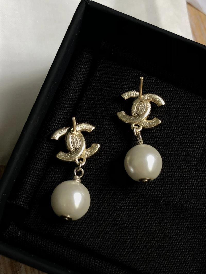 Attractive Chanel Earrings 229137