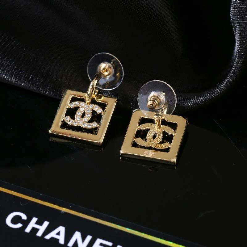 Chanel Earrings WrinkleFree 229181