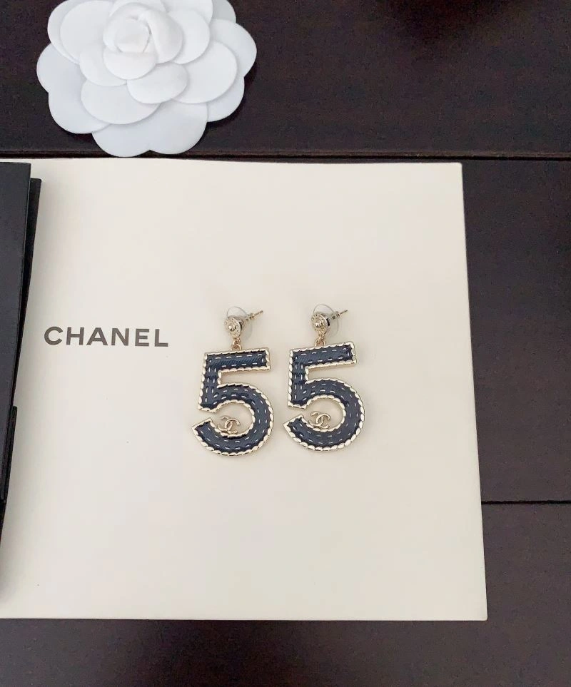 Chanel Earrings Practical 229135