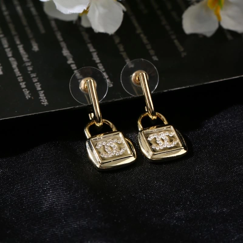 Chanel Earrings FashionForward 229147