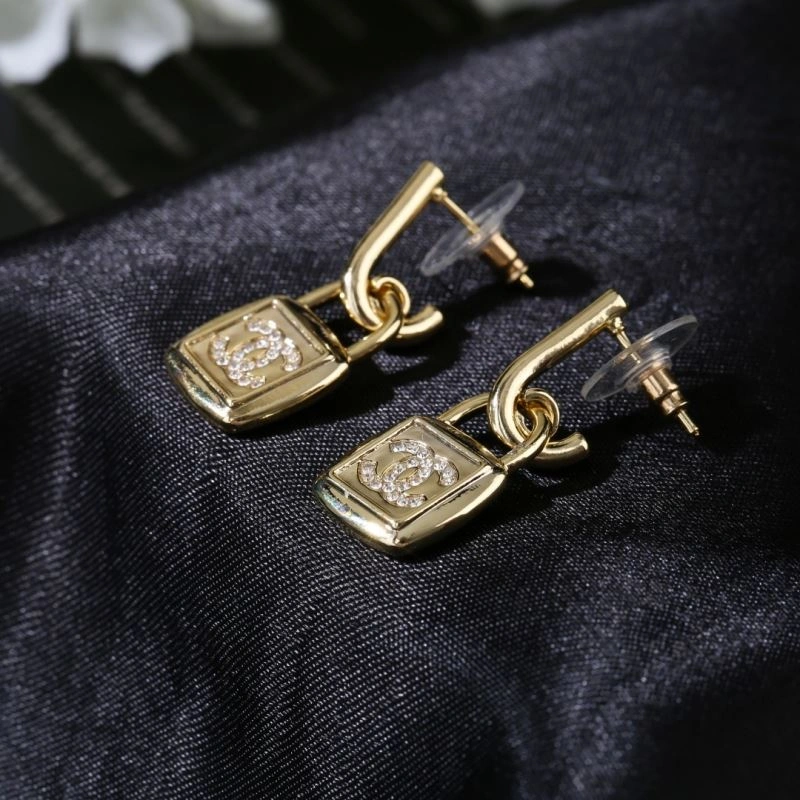 Chanel Earrings FashionForward 229147