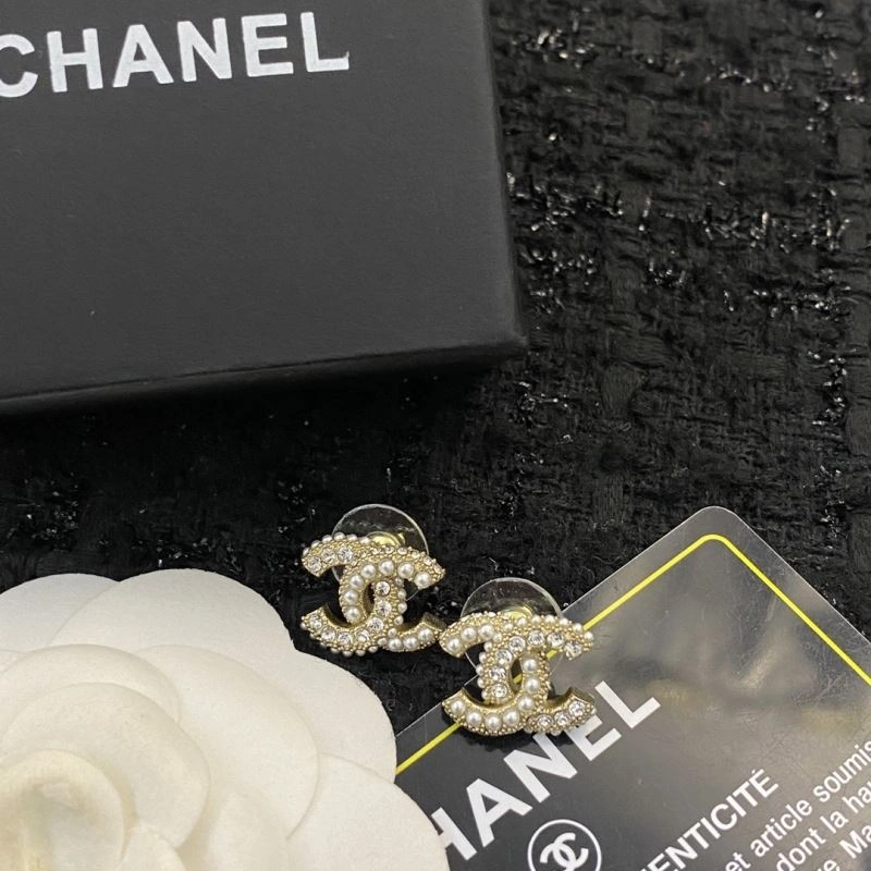 Chanel Earrings Unique 229121