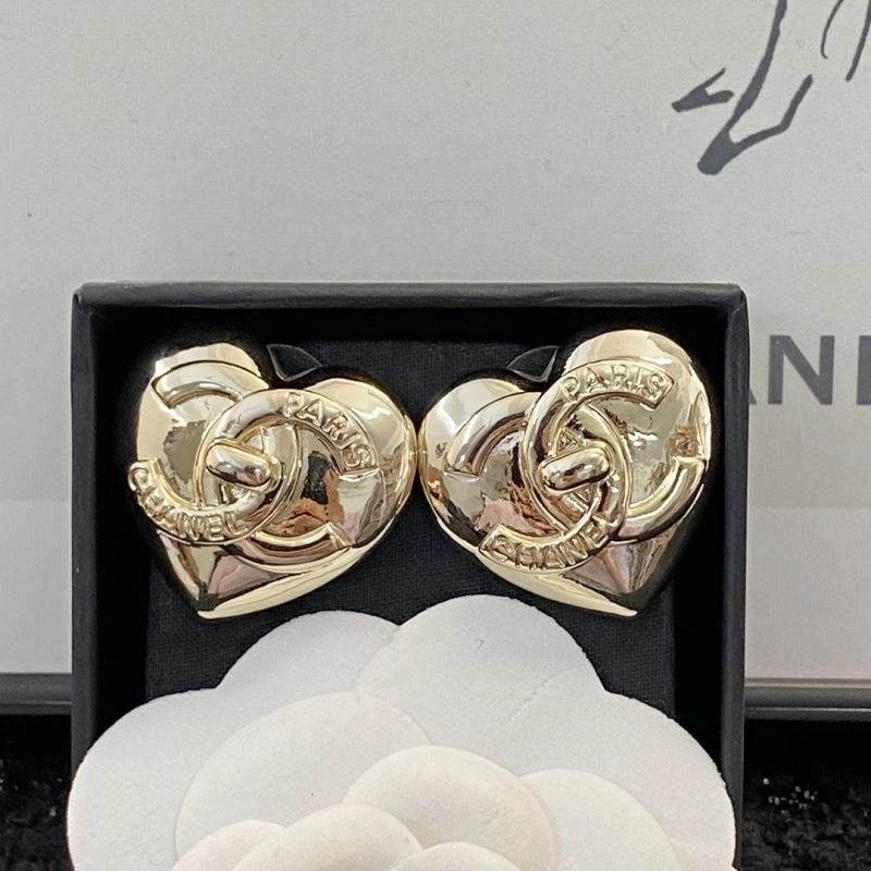 Chanel Earrings Refined 229122