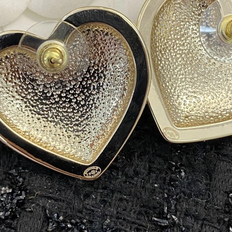 Chanel Earrings Refined 229122
