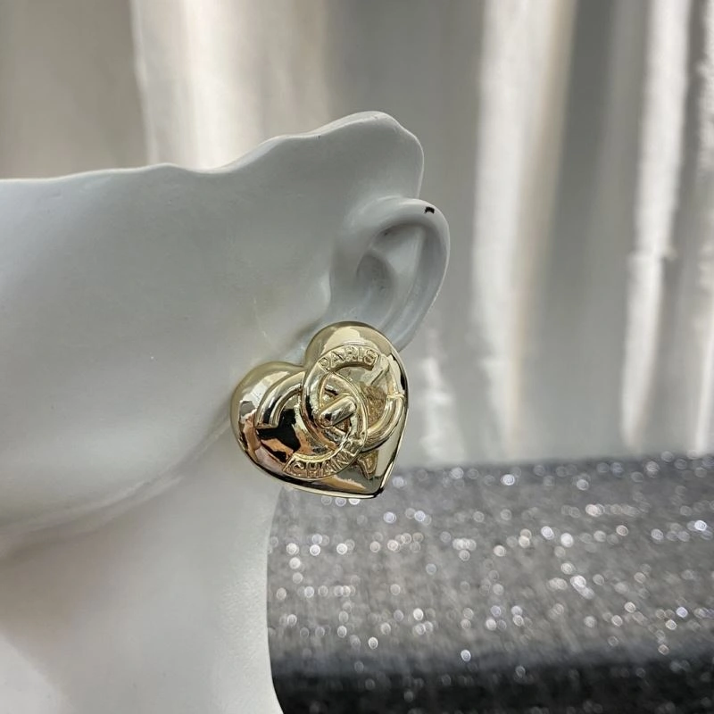 Chanel Earrings Refined 229122