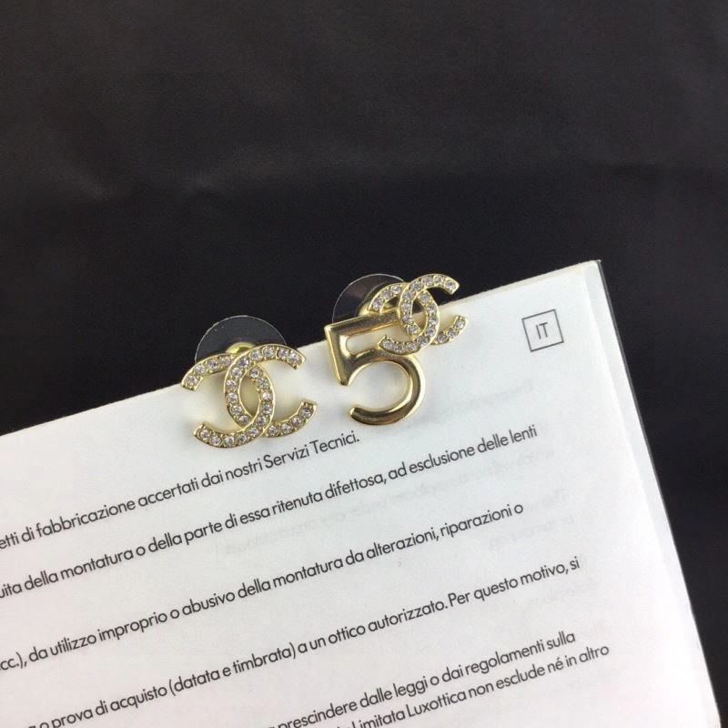 Chanel Earrings Durable 229118