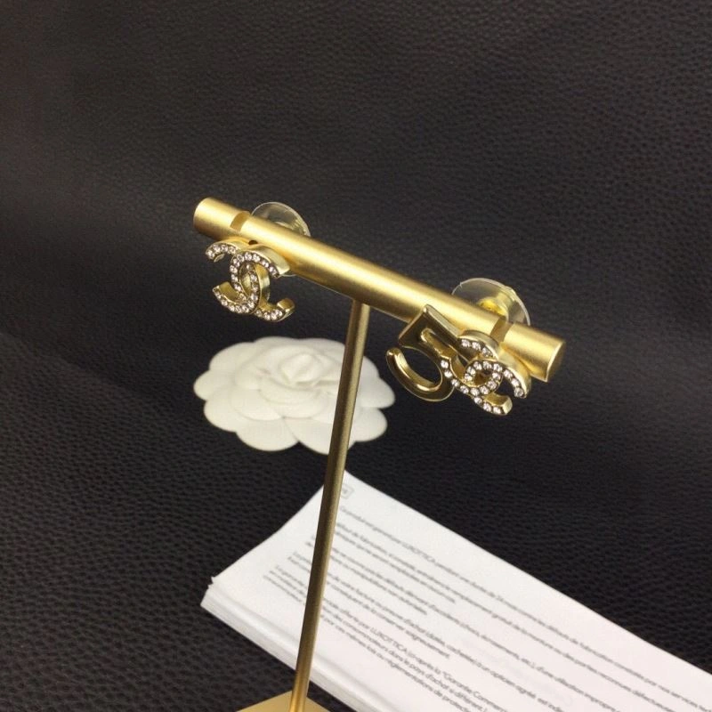 Chanel Earrings Durable 229118