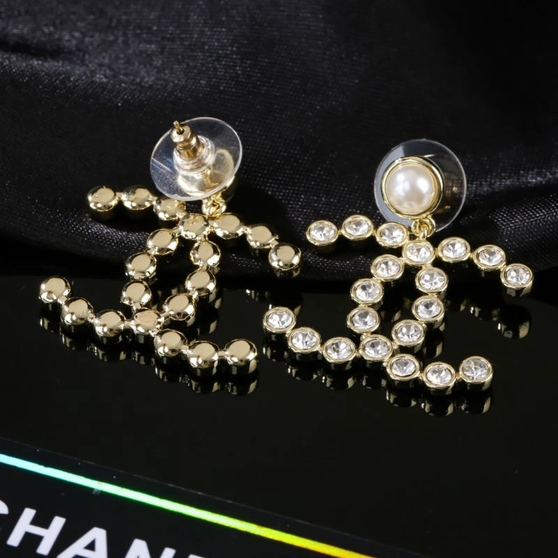 MoistureWicking Chanel Earrings 229111