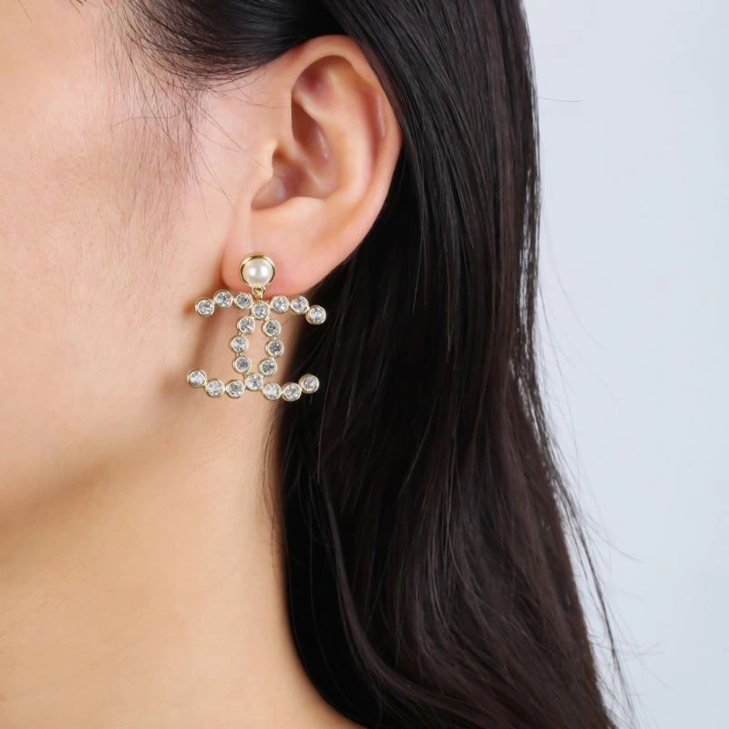 MoistureWicking Chanel Earrings 229111