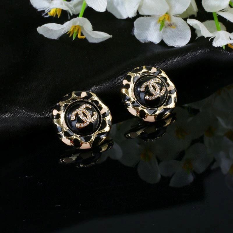Affordable Chanel Earrings 229146