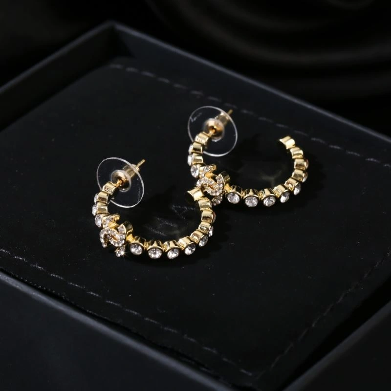 Chanel Earrings Practical 229108