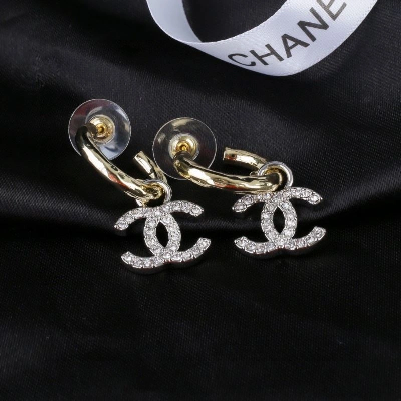 WrinkleFree Chanel Earrings 229106
