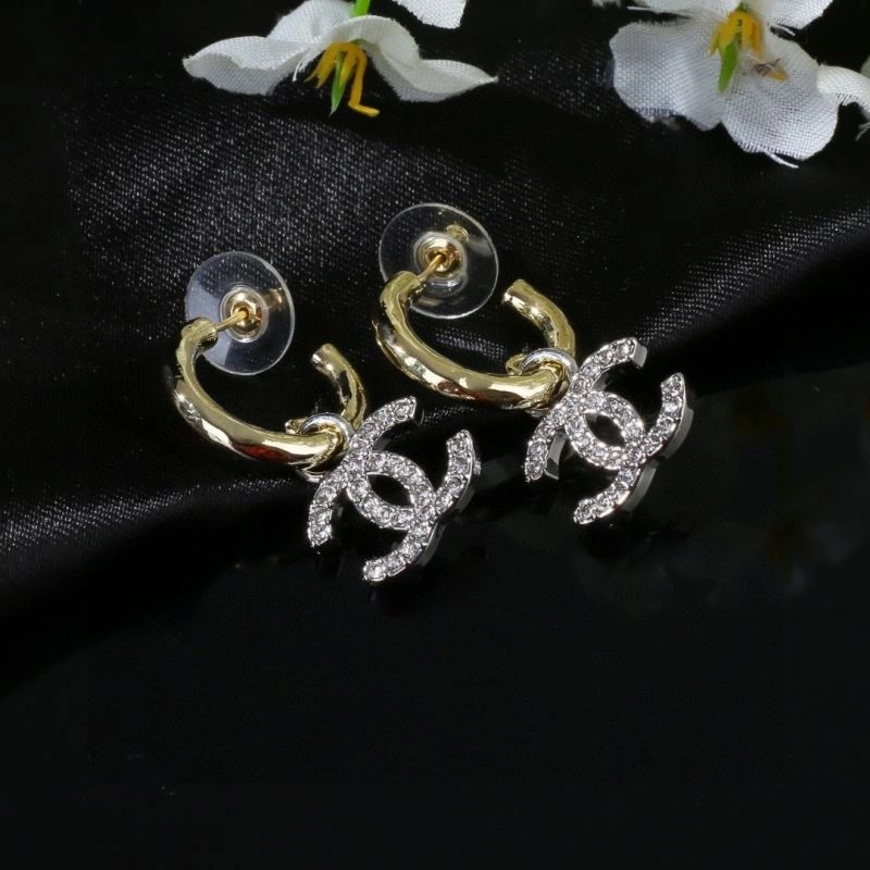 WrinkleFree Chanel Earrings 229106
