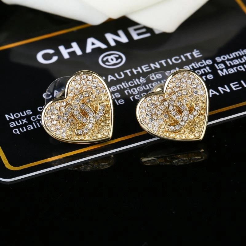 Popular Chanel Earrings 229110