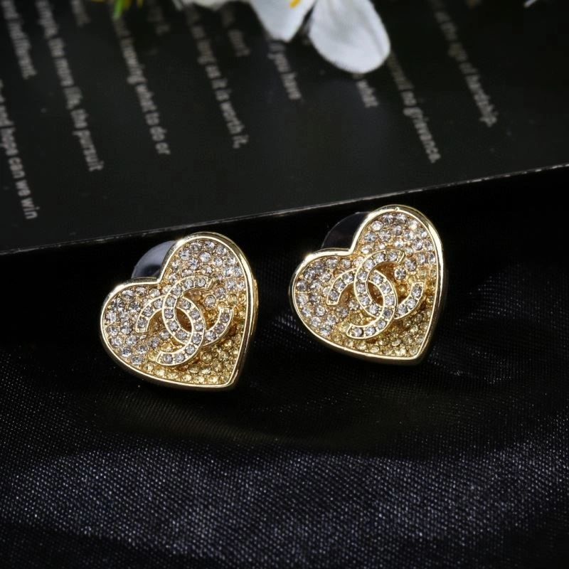 Popular Chanel Earrings 229110