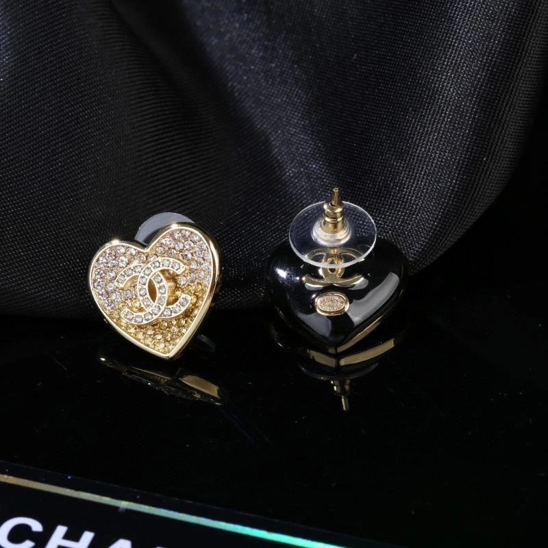 Popular Chanel Earrings 229110