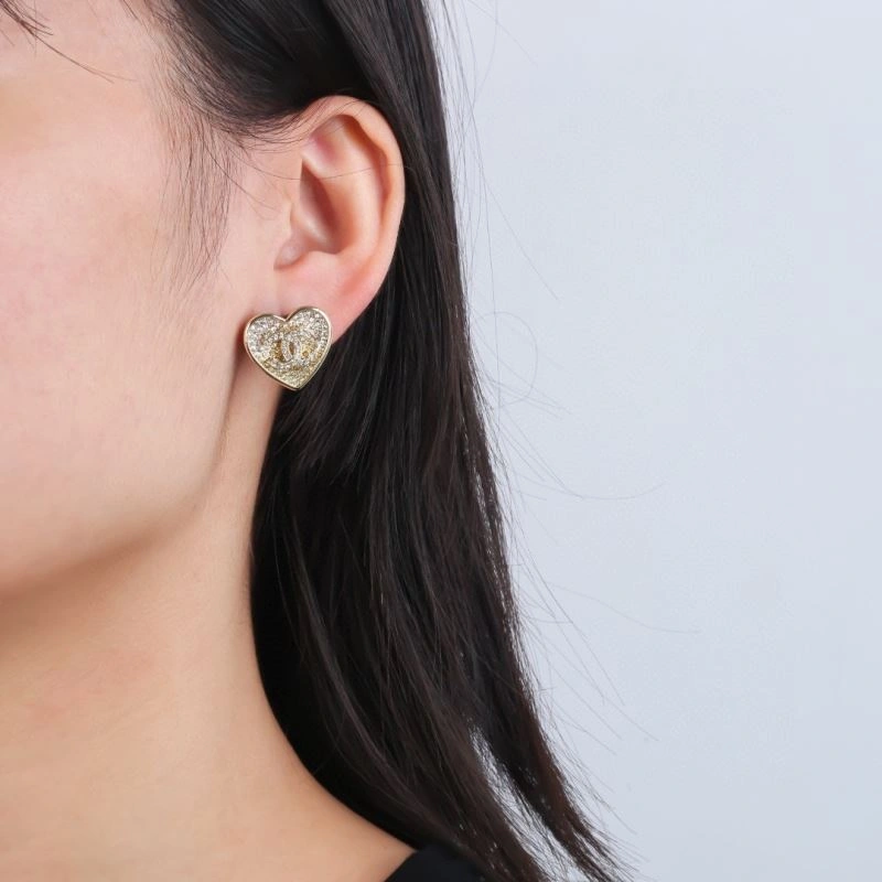 Popular Chanel Earrings 229110