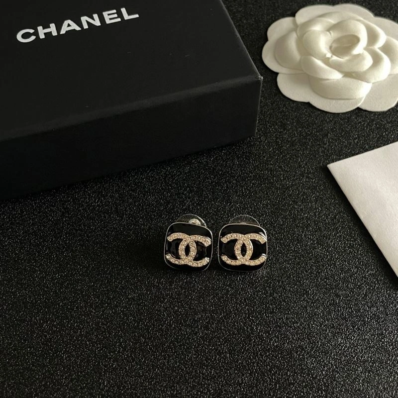 Resilient Chanel Earrings 229116