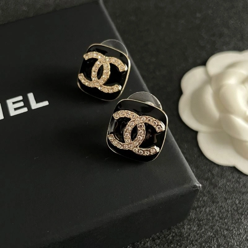 Resilient Chanel Earrings 229116