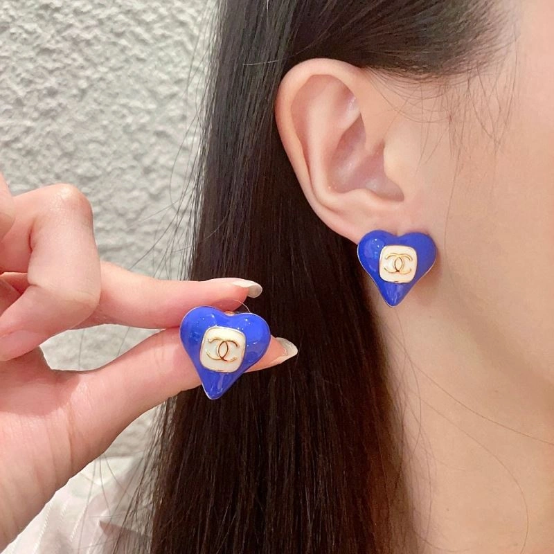 Chanel Earrings MoistureWicking 229113