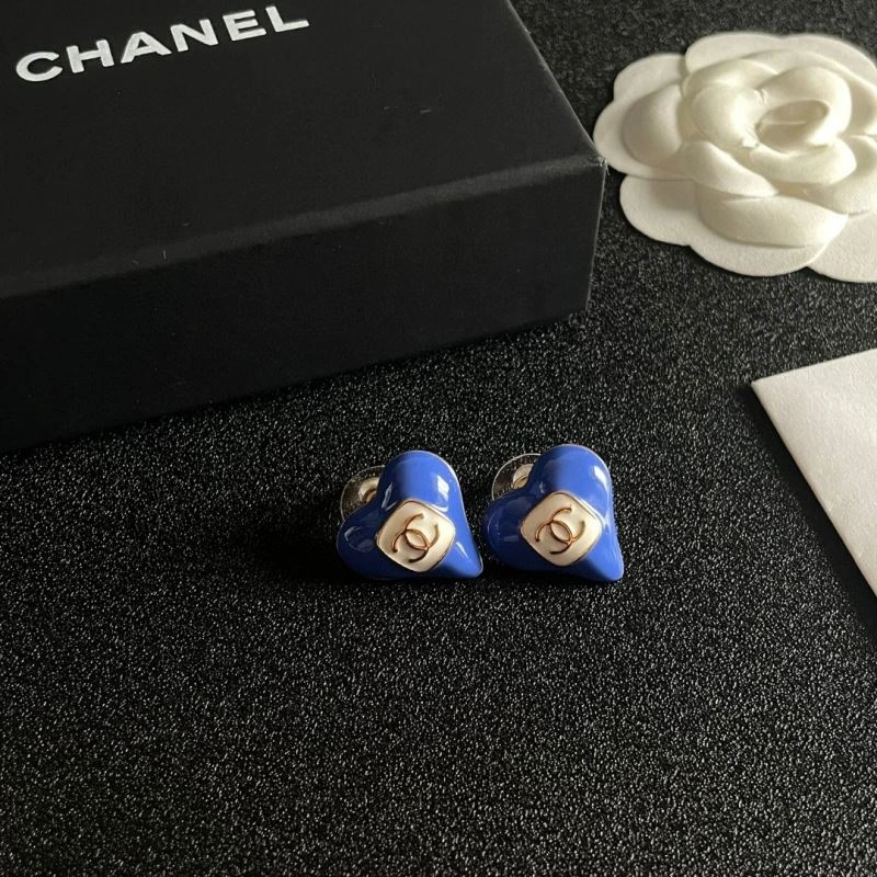 Chanel Earrings MoistureWicking 229113