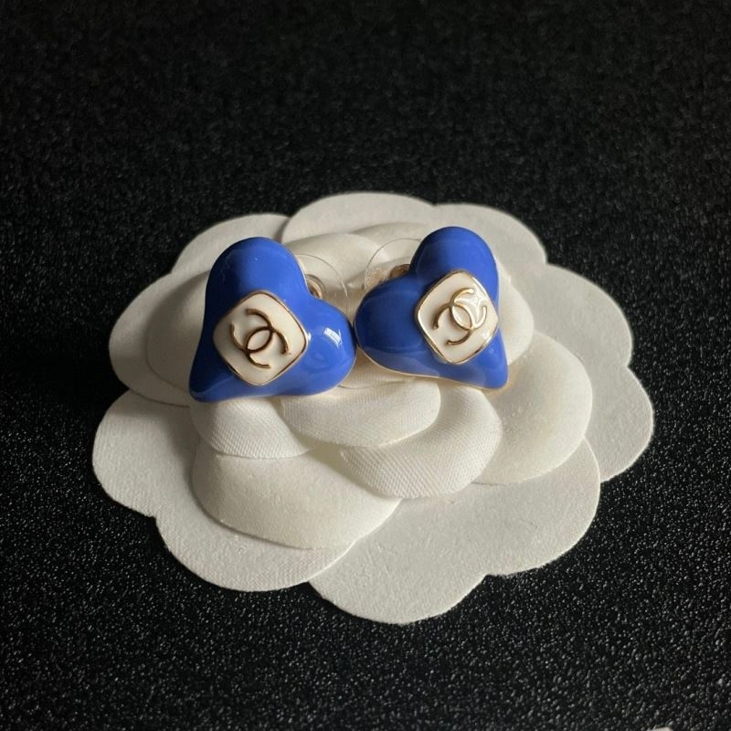 Chanel Earrings MoistureWicking 229113