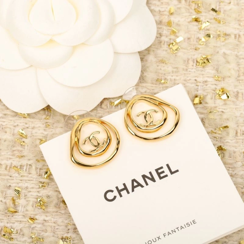 Chanel Earrings Bold 229155