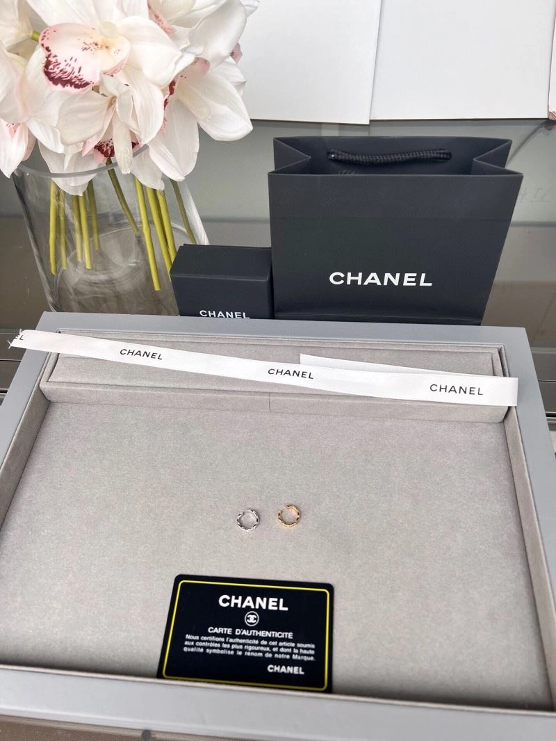 Chanel Earrings Trendy 229107
