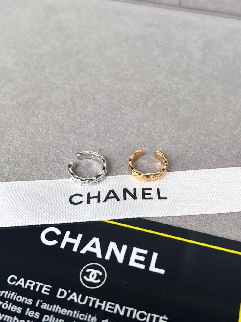 Chanel Earrings Trendy 229107