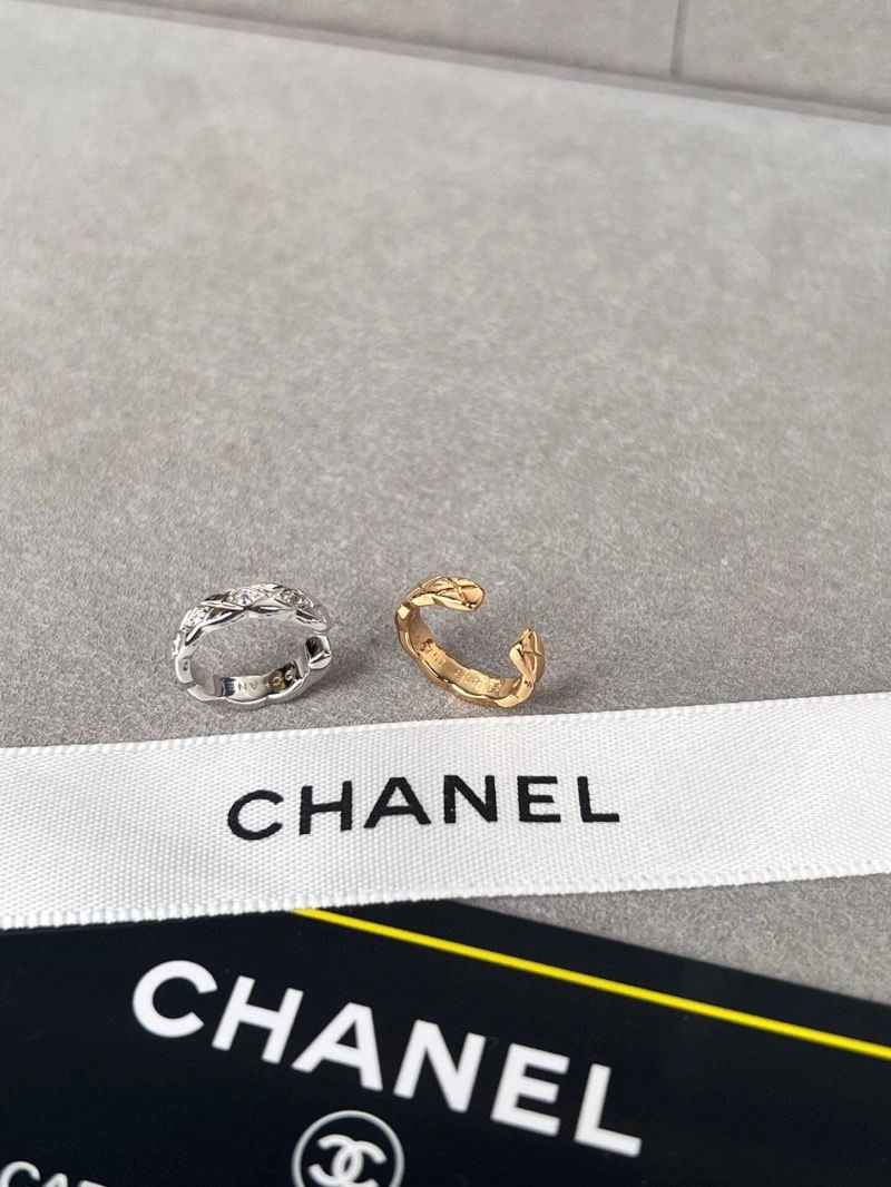 Chanel Earrings Trendy 229107